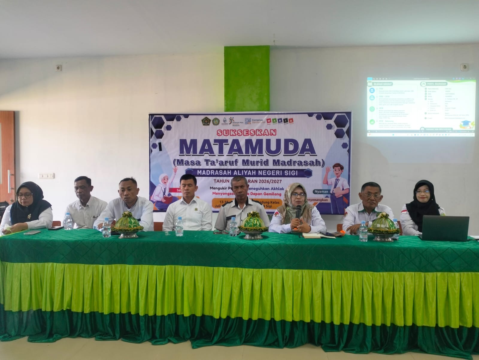 gambar berita